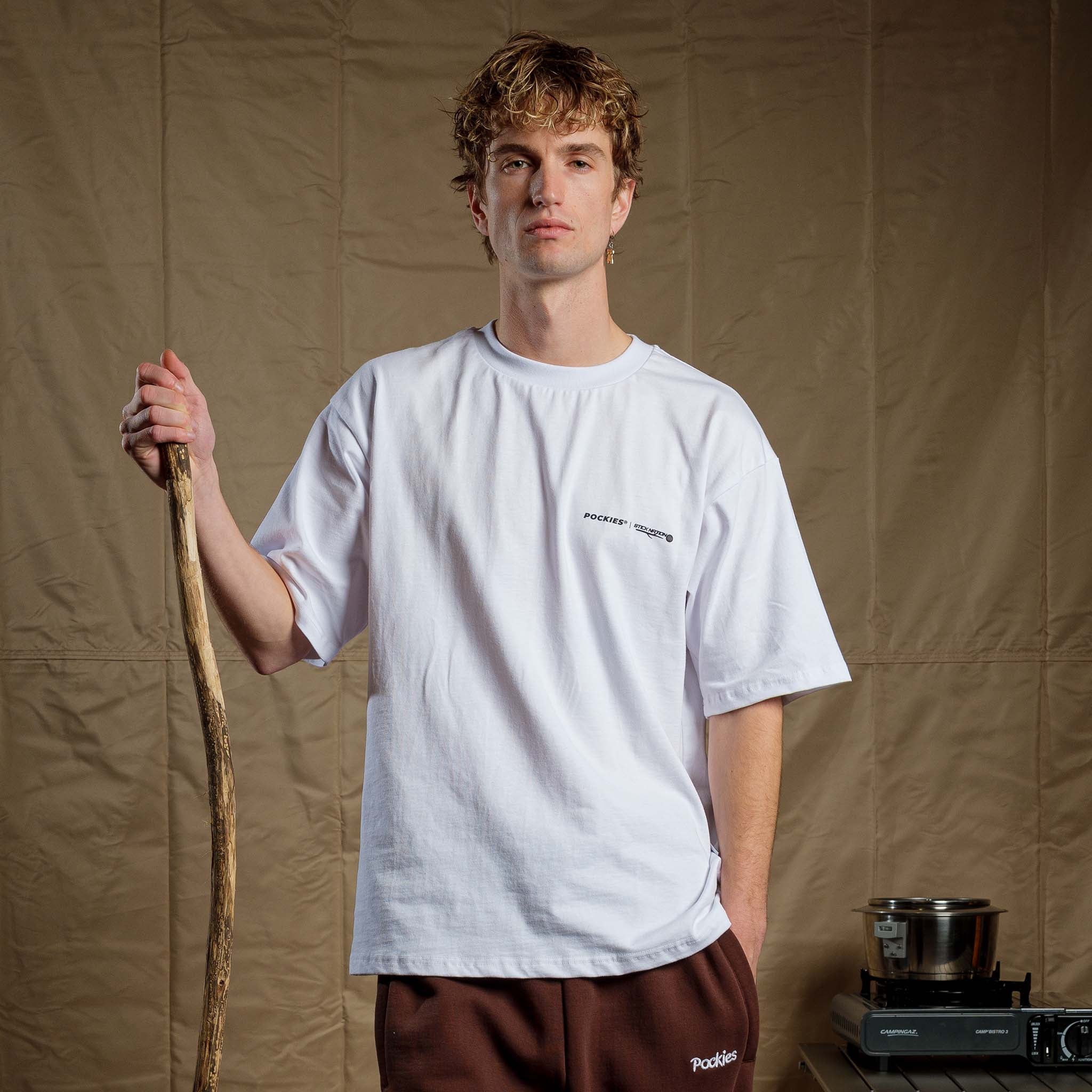 Jesse: 6'2 wearing size L.