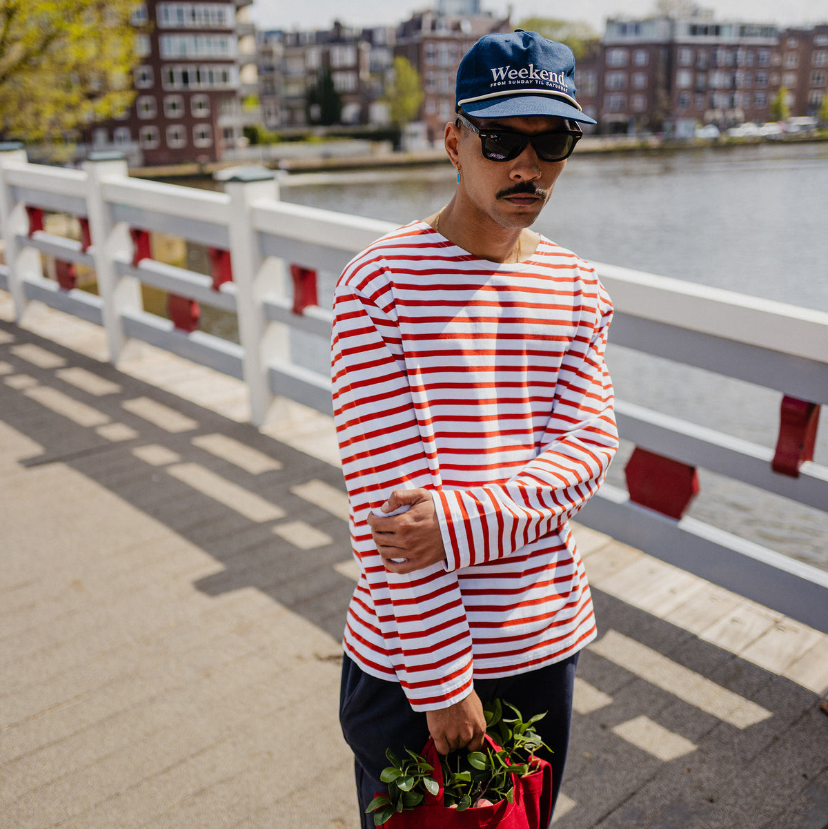 Oversized Boat Neck Longsleeve in red by Pockies